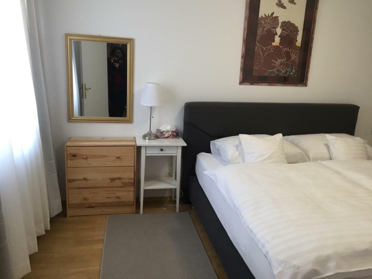 Terrasse Wohnungen Mit Parking In Zentrum 바덴 외부 사진