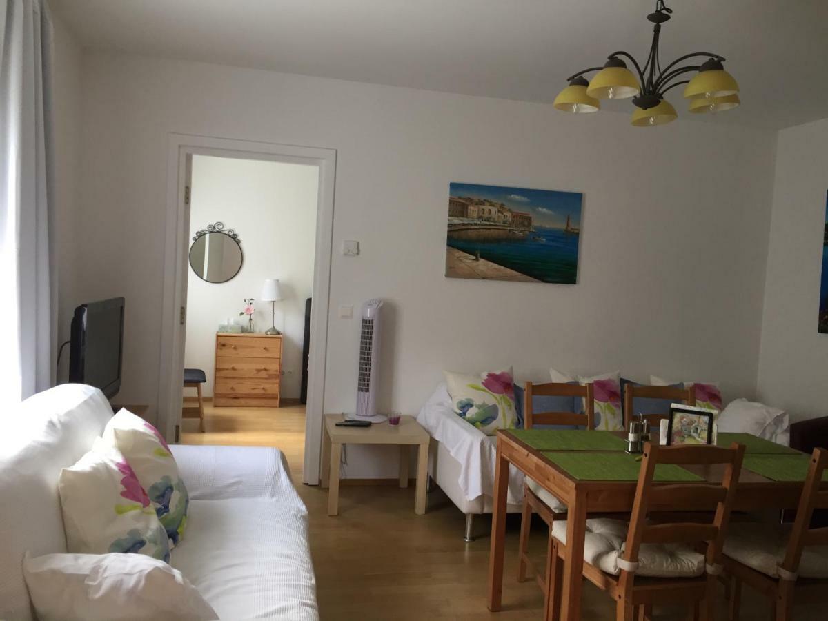 Terrasse Wohnungen Mit Parking In Zentrum 바덴 외부 사진